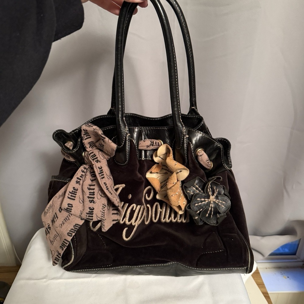 Vintage Juicy Couture Daydreamer Velour Brown Flower Appliqué Tote Bag Purse Bow
